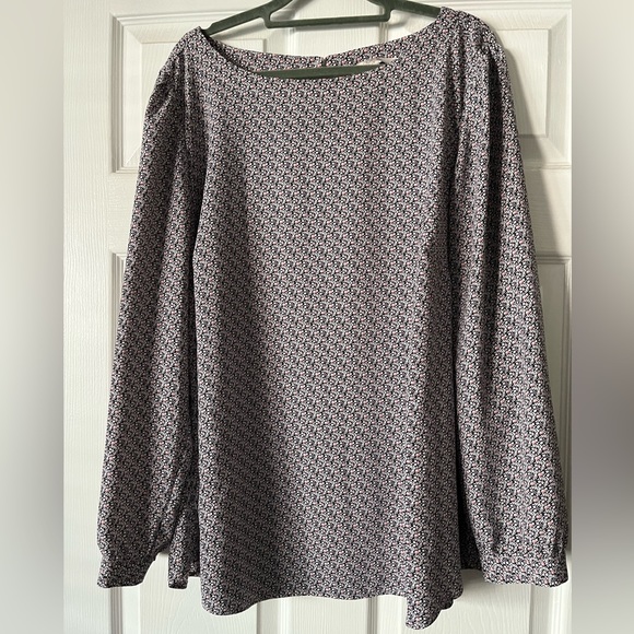 LOFT Tops - LOFT Plus Size 18 Blouse 🤍 Excellent condition